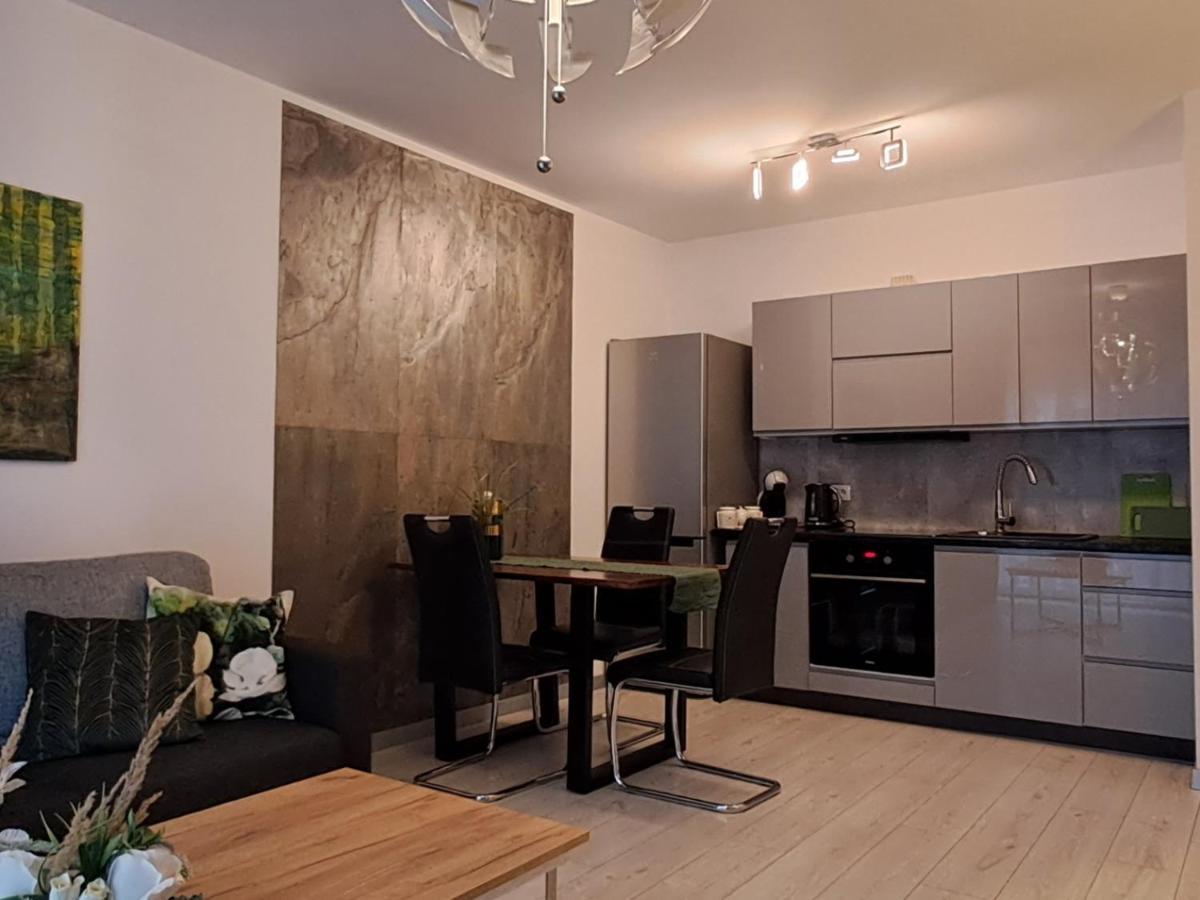 Apartament-Sweet Night Lubin  Bagian luar foto